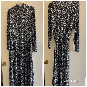 Boden dress. Long sleeve. Tie waist. Light grey and dark grey. Sz 16-18. NWT.